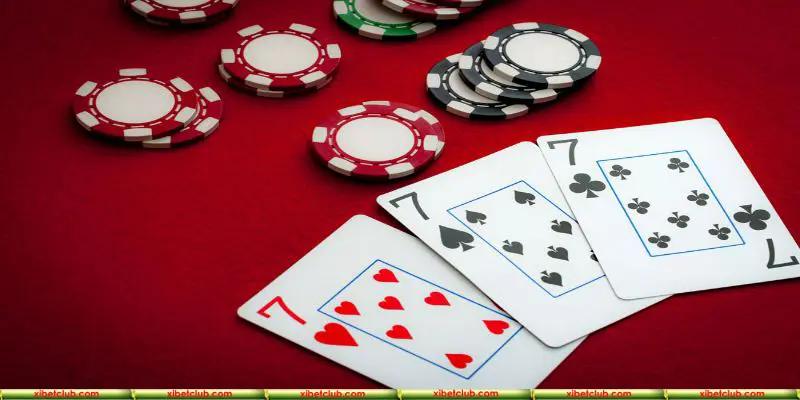 Poker là một trò chơi dựa trên sự kết hợp giữa kỹ thuật và may mắn